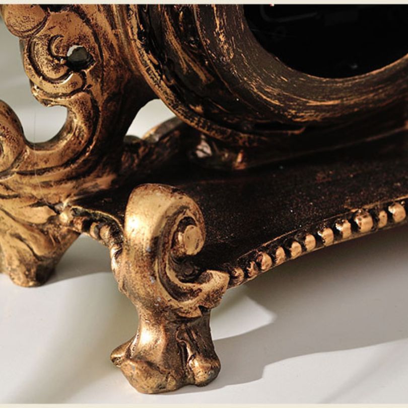 Antik Dekorativt Bordur i Retro Stil 6