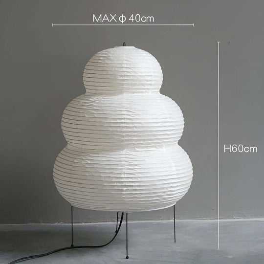Bordlampe i minimalistisk design 4