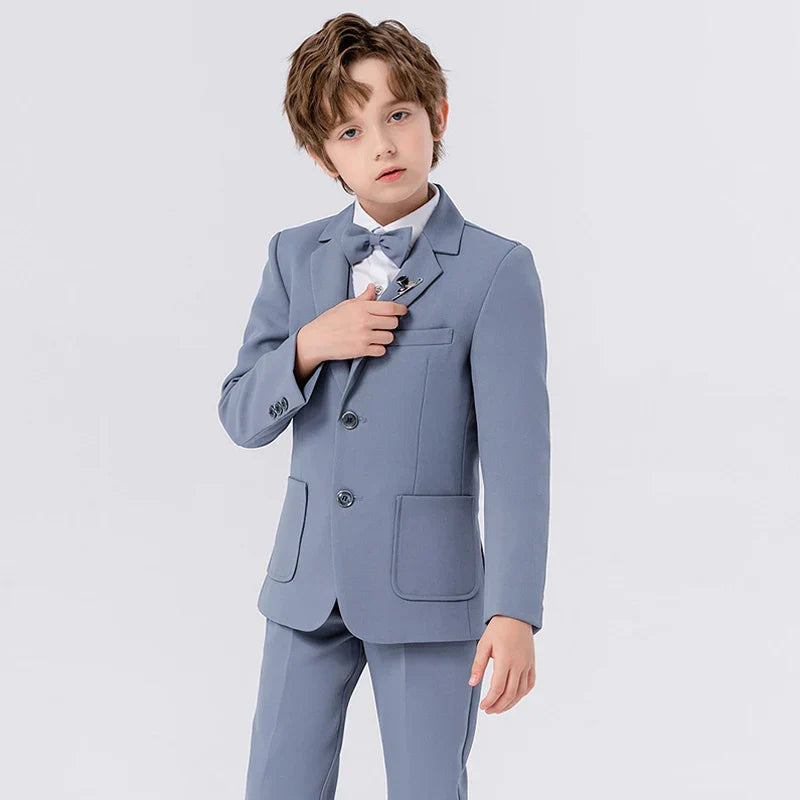 Børnesmokingsæt til drenge med blazer og butterfly 4