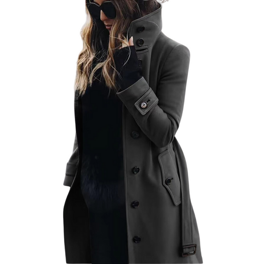 Dame Trenchcoat i Stilfuldt Design 0