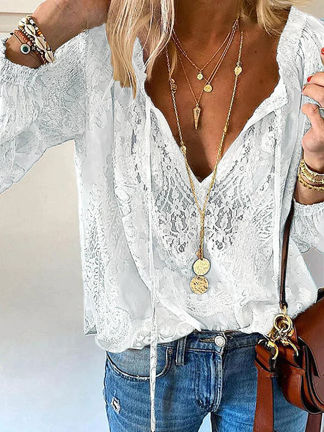 Damebluse med Blonder Trendy Design 4