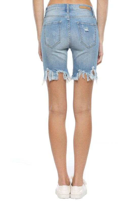 Damer's Bermuda Shorts med Ujævnt Kantsnit i Lys Denim 2
