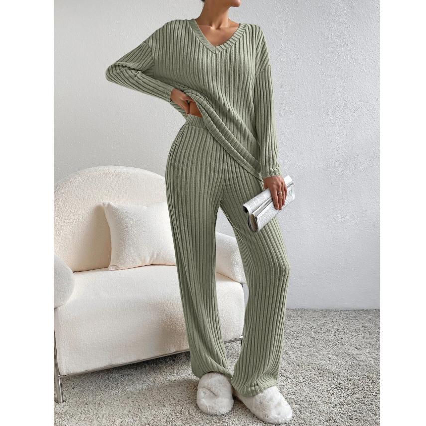 Damernas Tvådelte Sæt i Strik med Minimalistisk Design 2