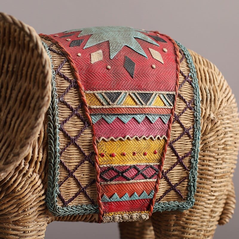 Elefant Statue Rattan Design 3
