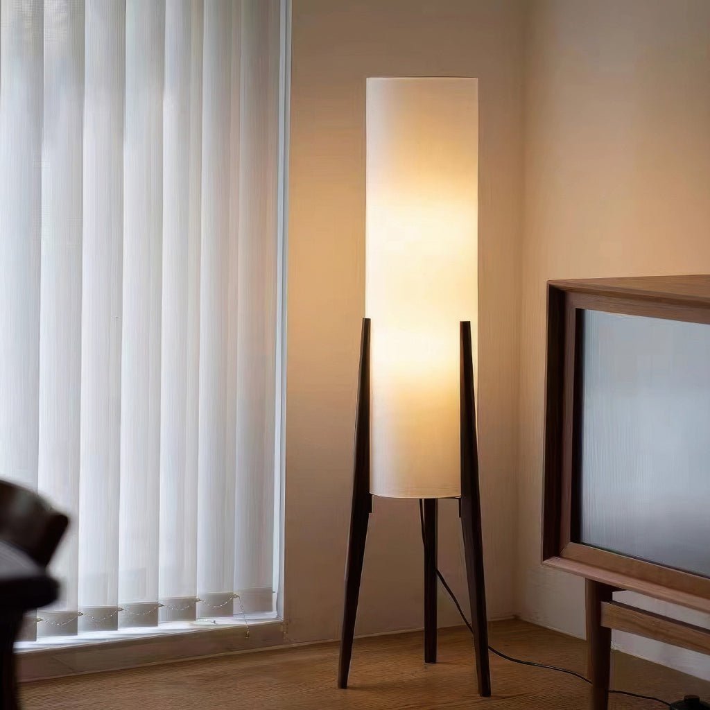 Gulvlampe i Skandinavisk Design med Dæmpbar LED 2
