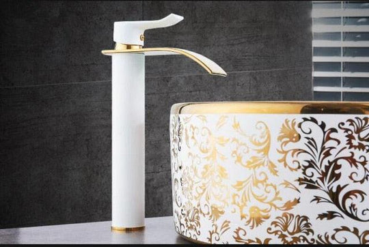 Håndvaskarmatur Vandfaldsdesign 12