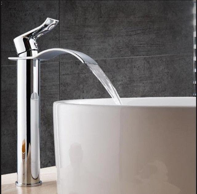 Håndvaskarmatur Vandfaldsdesign 8