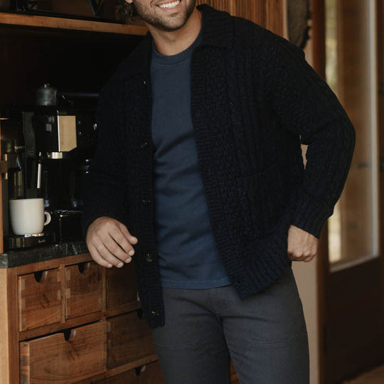 Herre Cardigan i Uld Kabelstrik – Afslappet Pasform med Lommer og Krave 1