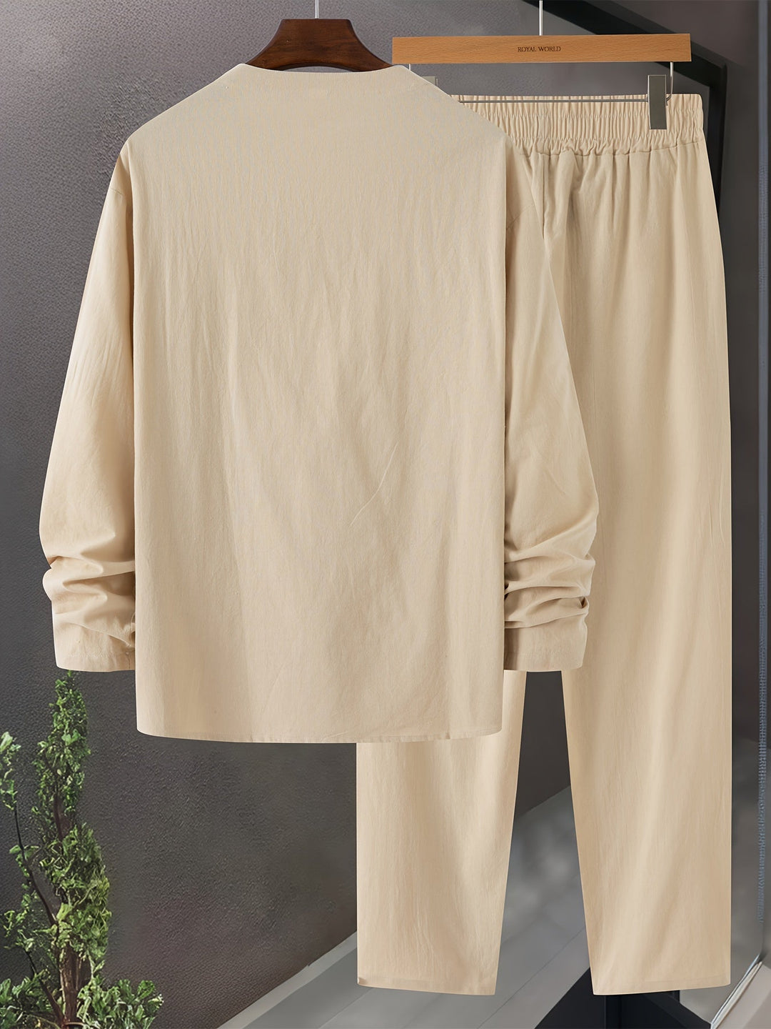 Herre Loungewear Sæt – V-Hals Langærmet Top – Afslappet Bukser med Lommer 6