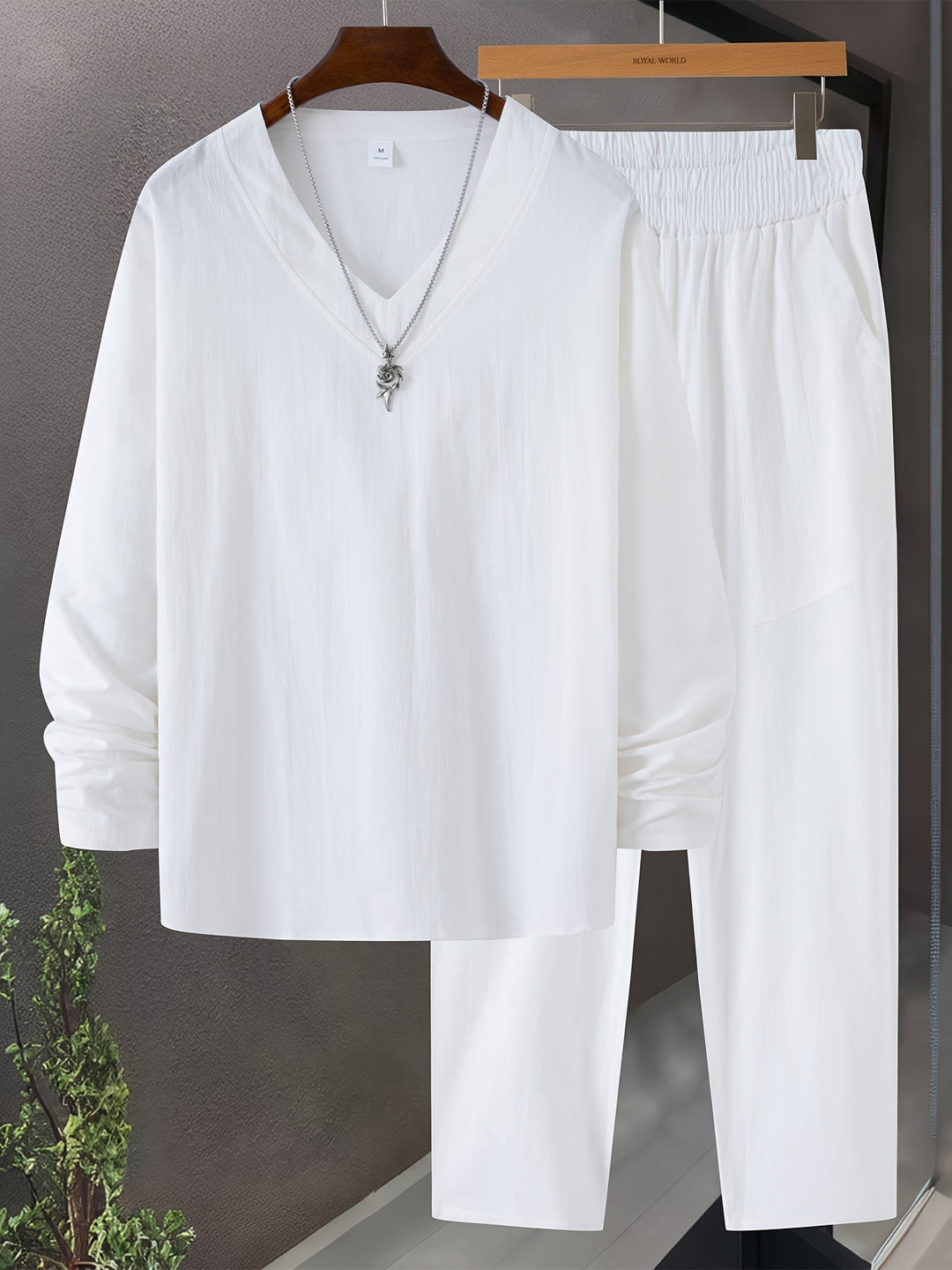 Herre Loungewear Sæt – V-Hals Langærmet Top – Afslappet Bukser med Lommer 7