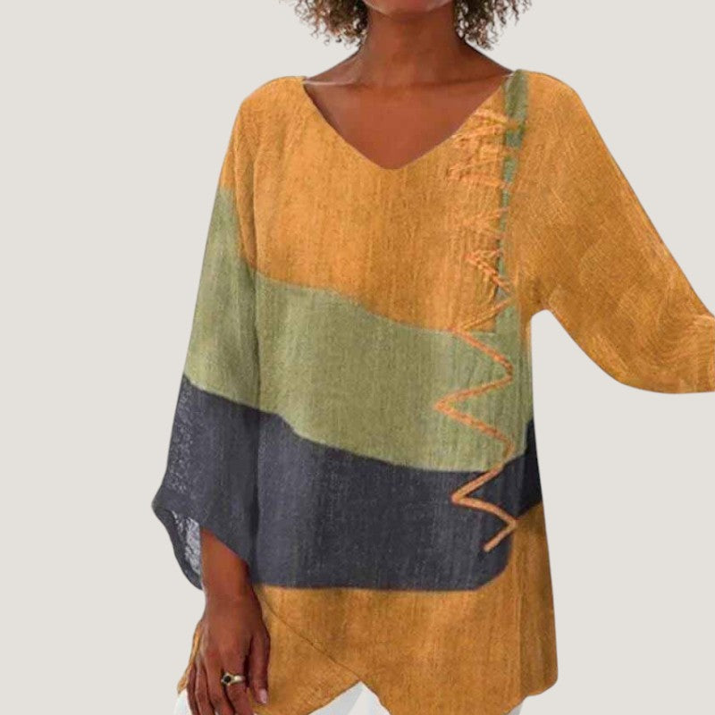 Kvinders Bluse i Flydende Design og Let Materiale 3