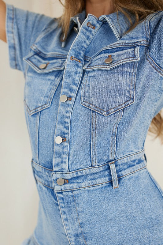 Kvinders Denim Romper Med Knapper Og Frayed Hem 2
