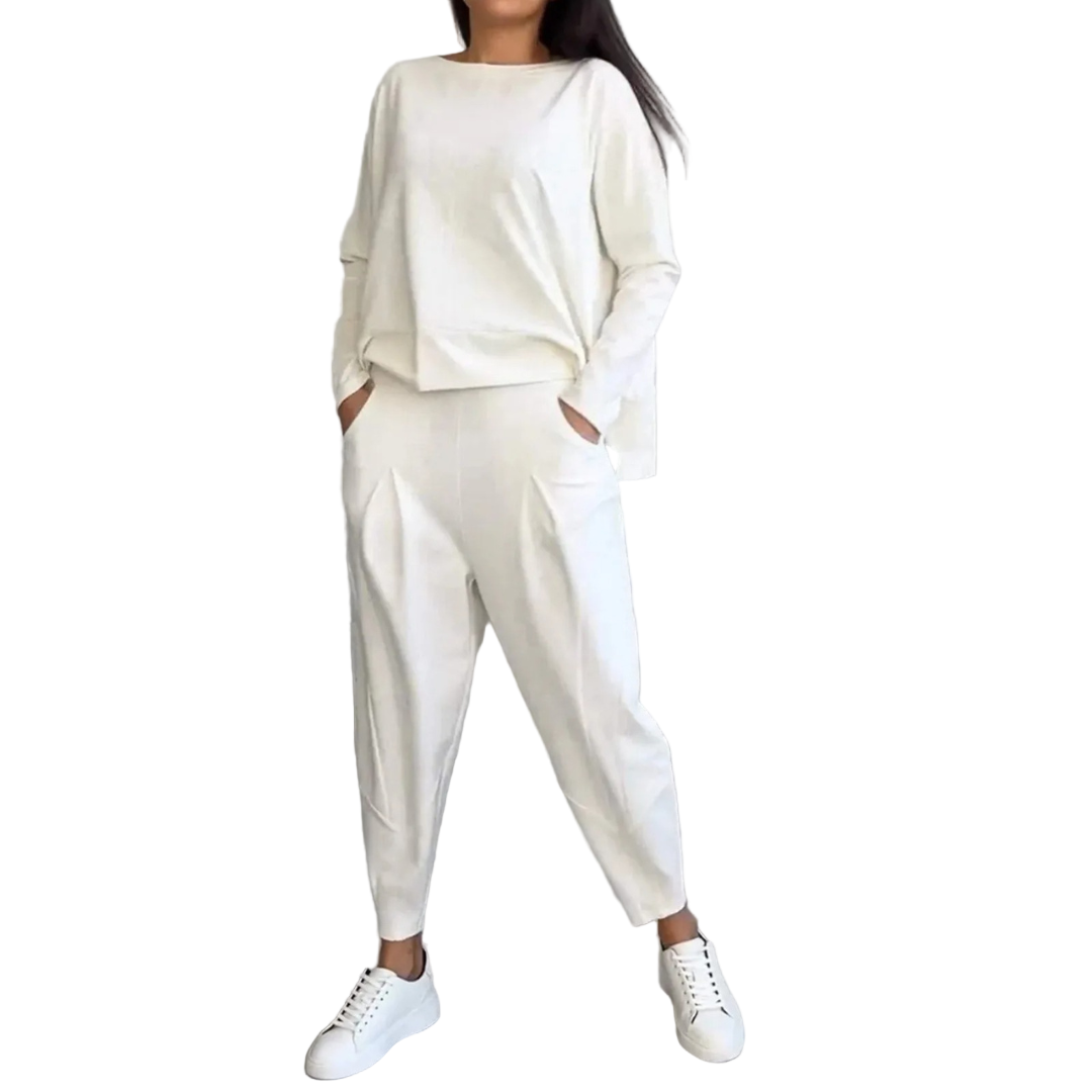 Kvinders To-delt Sæt Med Stilfuldt Design 0