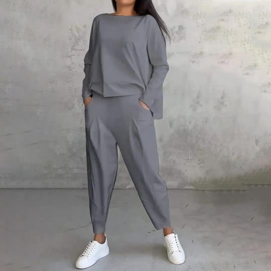 Kvinders To-delt Sæt Med Stilfuldt Design 2