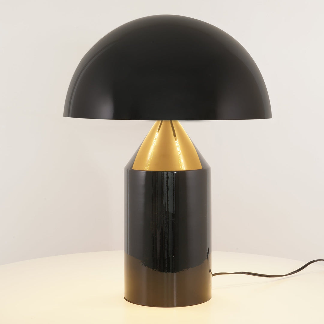 Minimalistisk Bordlampe med Geometrisk Design til Indretning 4