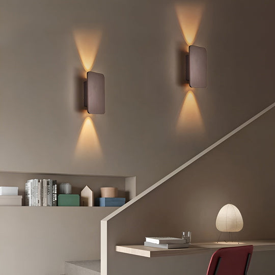 Minimalistisk Væglampe til Stue - Moderne LED Belysning 1