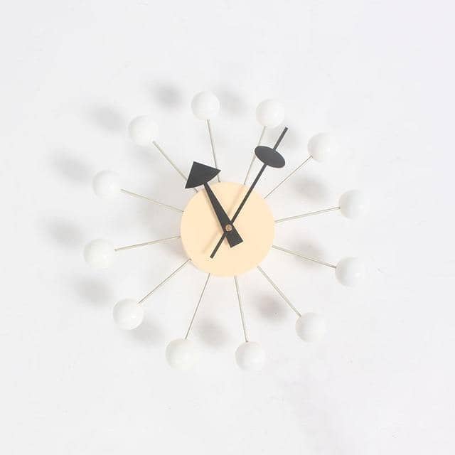 Minimalistisk Vægur i 3D Kugle Design 4