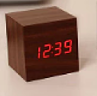 Moderne Digitalt Ur Minimalistisk Design til Hjemmet 6