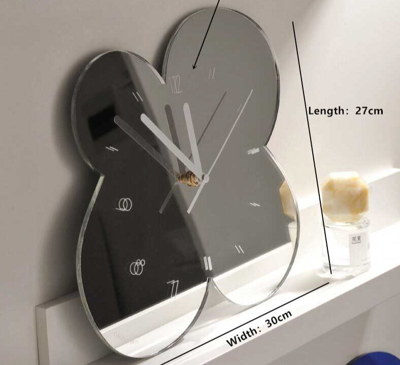 Moderne Vægur med Blomsterdesign og Spejlfinish til Boligindretning 4