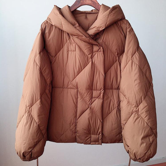 Kort Dunjakke Dame med Hætte - Vinterjakke i Puffer Stil