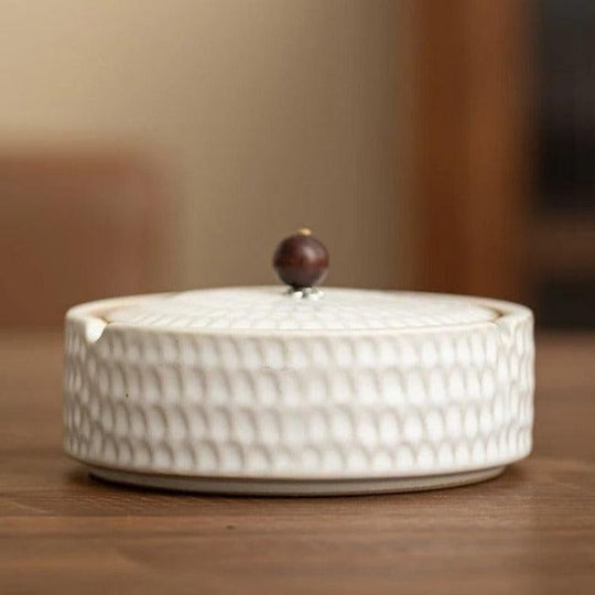 Retro Askebæger med Låg - Håndlavet Keramisk Design 10