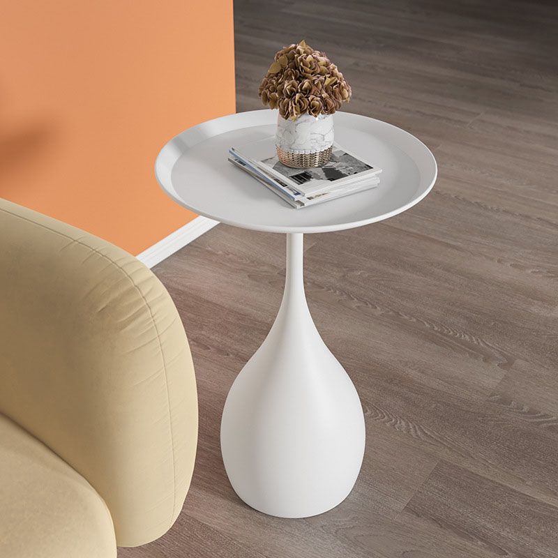 Rundt Metalbord med Fod i Moderne Stil 0