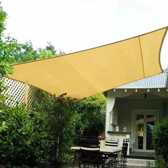 Solsejl til Terrasse og Have med Effektiv Solafskærmning 4
