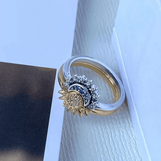 Sølv Ring med Måne og Sol Design Tidløs Stil 1