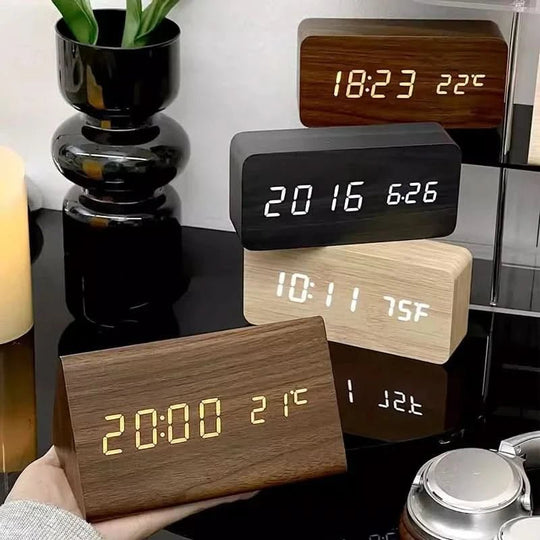 Træeffekt Vækkeur med LED Display 1