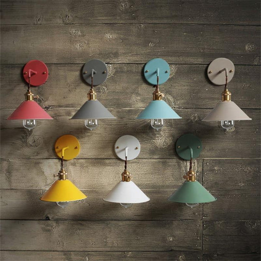 Væglampe i Vintage Stil med Farverigt Design 2