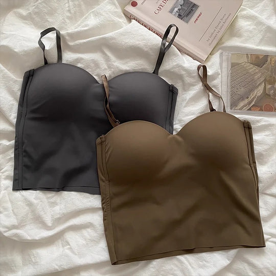 Ensfarvet cropped camisole til kvinder