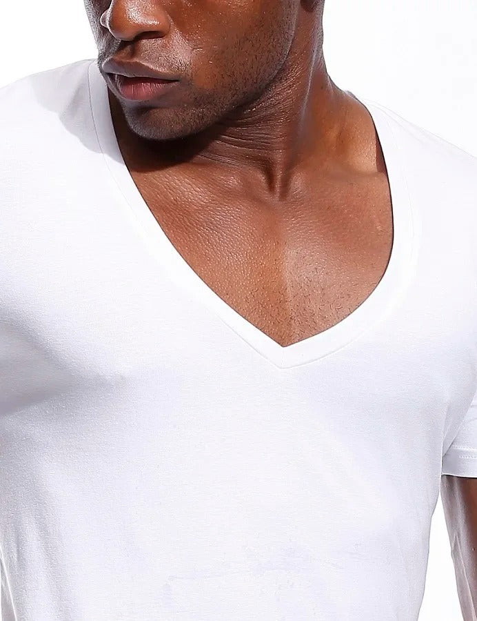 Herre-T-shirt med dyb V-hals